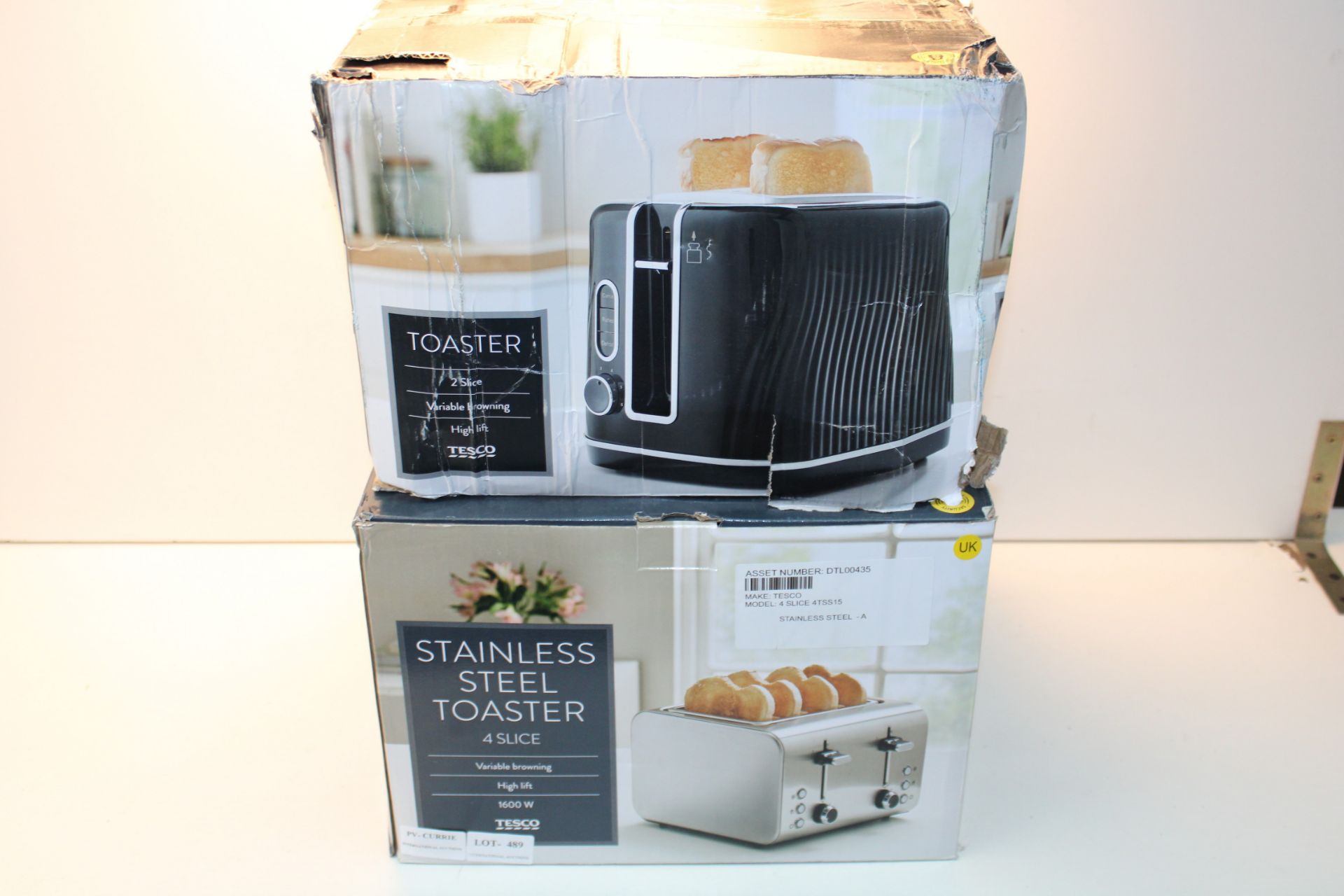 2X BOXED ASSORTED TESCO BRAND TOASTERS 2SLICE & 4SLICE COMBINED RRP £52.00Condition