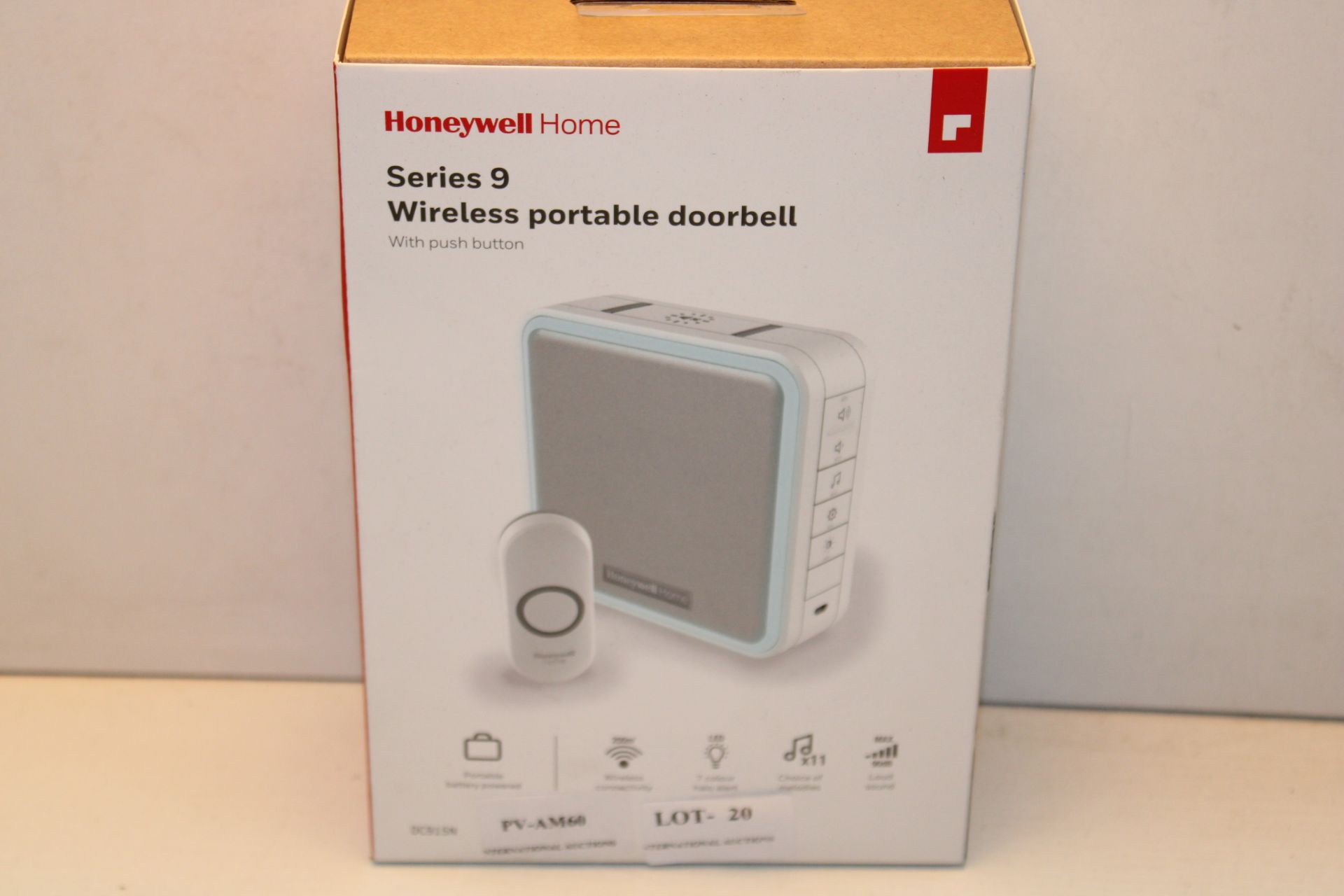 BOXED HONEYWELL HOME SERIES 9 WIRELESS PORTABLE DOORBELL WITH PUSH BUTTON DC915N RRP £48.64Condition