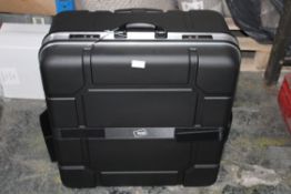 UNBOXED B&W LARGE HARDSHELL WHEELED SUIT CASE Condition ReportAppraisal Available on Request- All