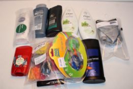 11X ASSORTED ITEMS (IMAGE DEPICTS STOCK)Condition ReportAppraisal Available on Request- All Items