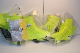 4X GRIP GRAB SHOE COVERS FOR CYCLING Condition ReportAppraisal Available on Request- All Items are