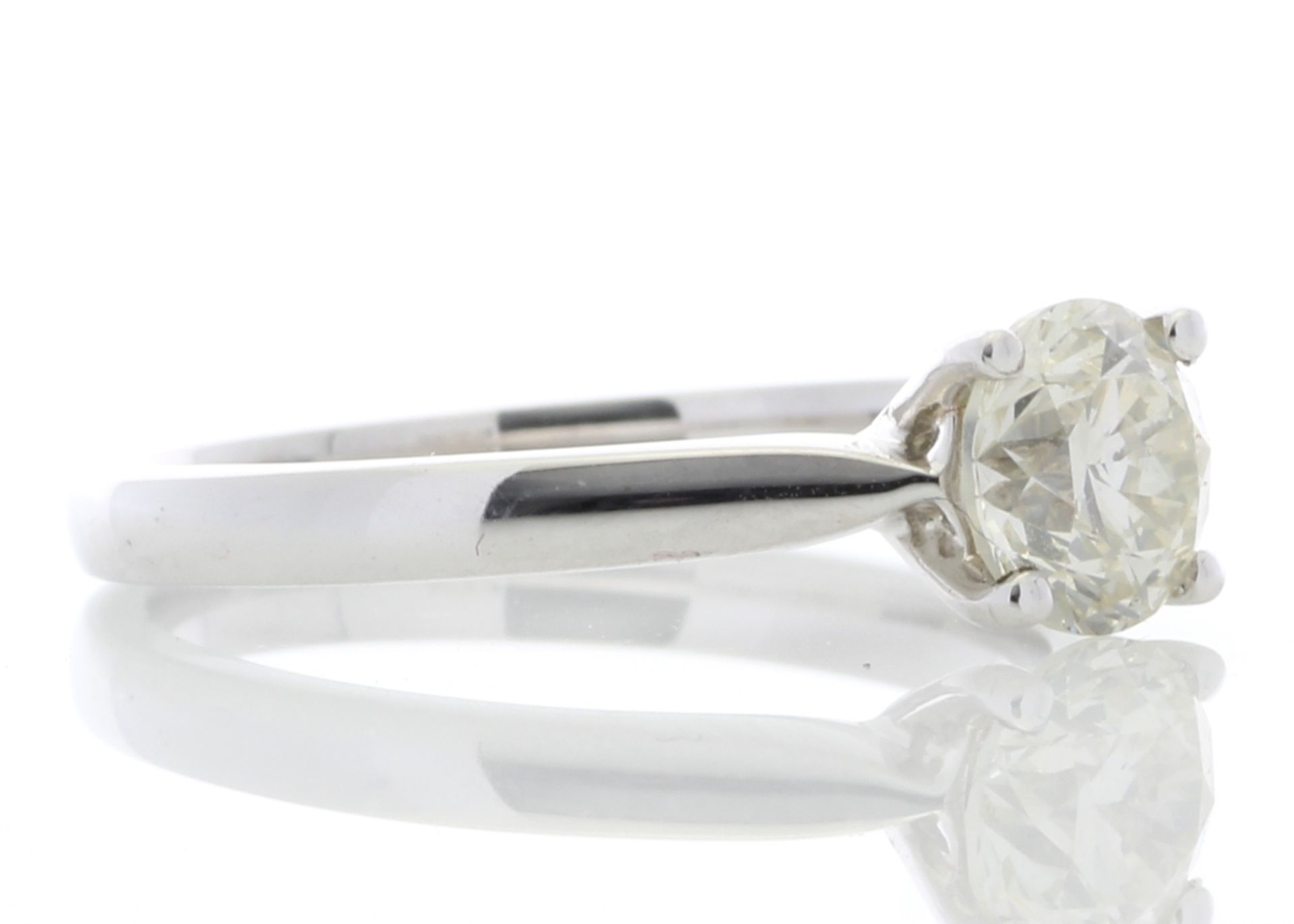 18ct White Gold Solitaire Diamond Ring 0.90 Carats - Valued by AGI £7,699.00 - 18ct White Gold - Image 4 of 4