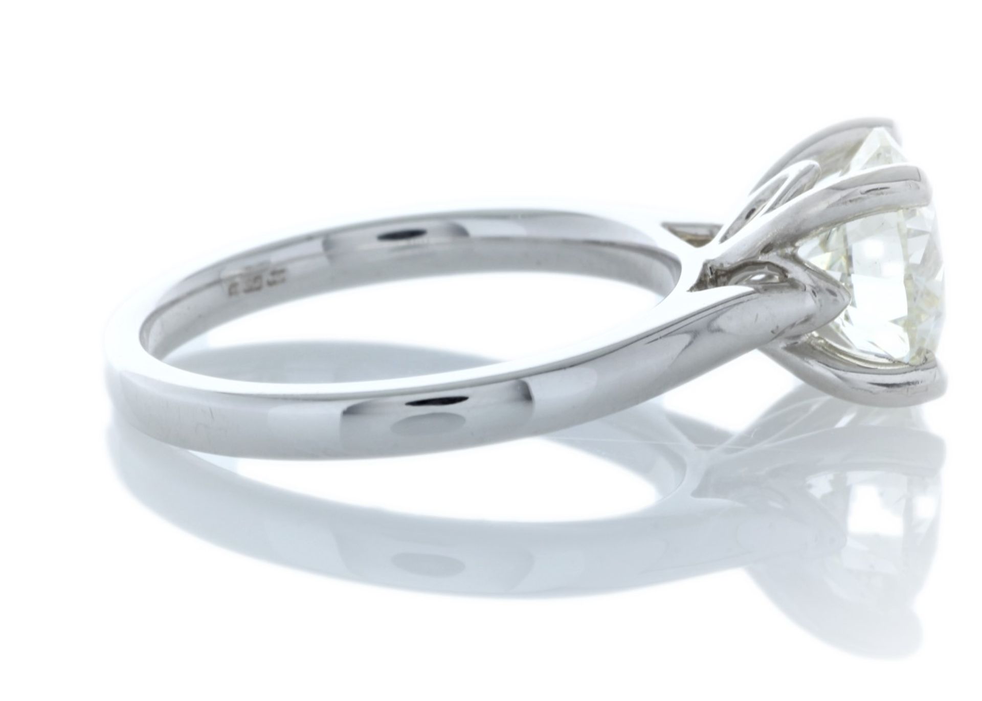 18ct White Gold Single Stone Claw Set Diamond Ring 2.05 Carats - Valued by GIE £79,750.00 - 18ct - Image 3 of 5