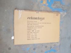 RELAXDAYS MULTI PHOTO PHOTO FRAME RRP £15Condition ReportAppraisal Available on Request- All Items