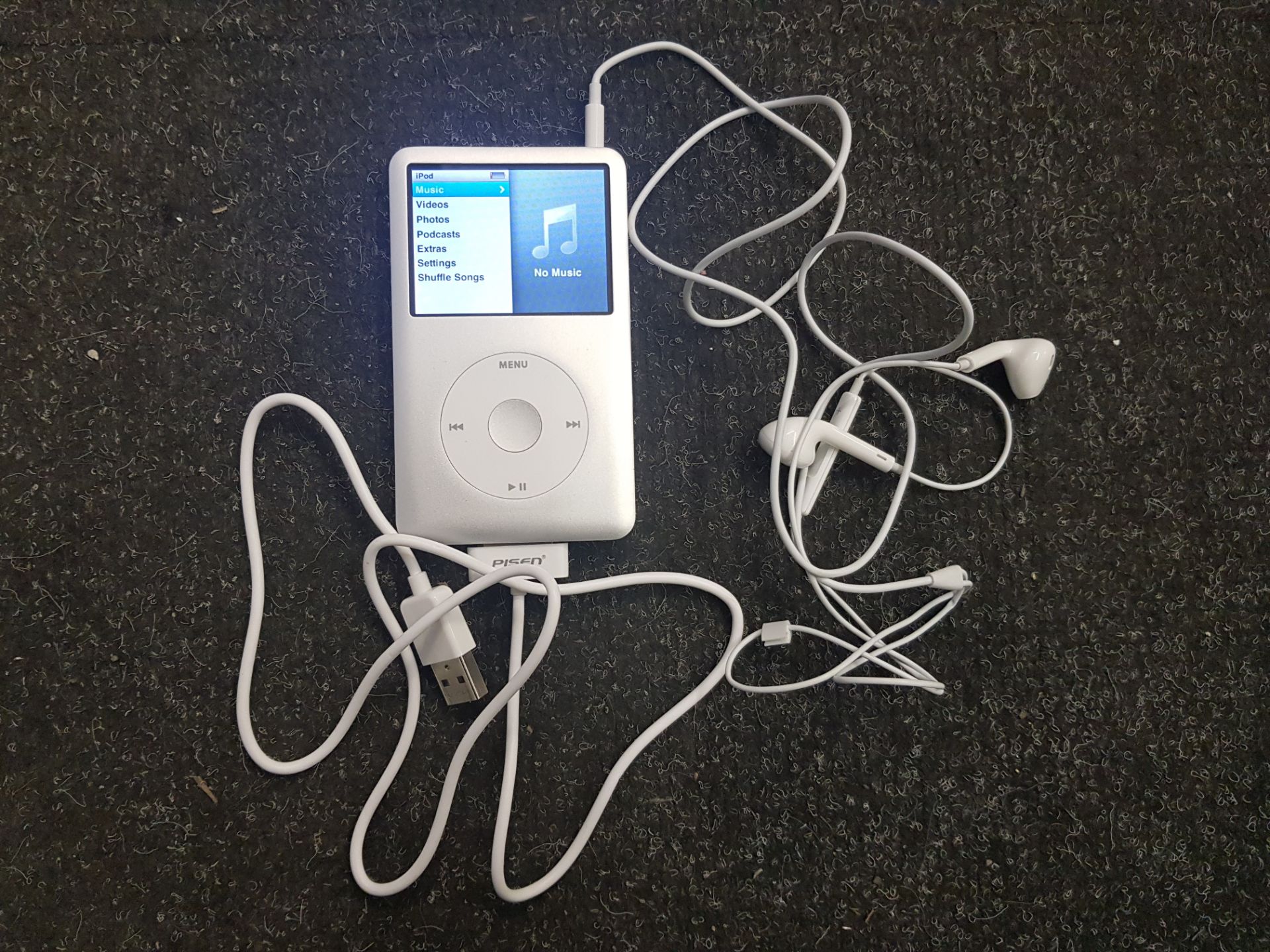 UNBXOED APPLE IPOD - (POWERS ON) RRP £100Condition ReportPOWERS ON - Image 2 of 2