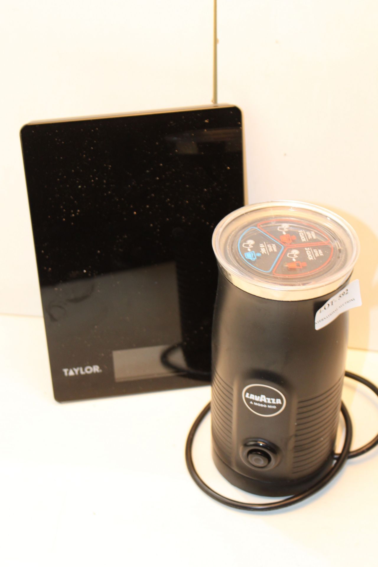 2X UNBOXED ITEMS TAYLORS ELECTRONIC SCALES & LAVAZZA A MODO MIO Condition ReportAppraisal