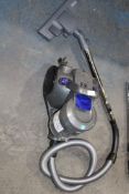 UNBOXED RUSSELL HOBBS CYLINDER VACUUM CLEANER RRP £59.99Condition ReportAppraisal Available on