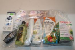 10X ASSORTED ITEMS (IMAGE DEPICTS STOCK)Condition ReportAppraisal Available on Request- All Items