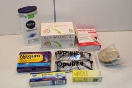 9X ASSORTED ITEMS (IMAGE DEPICTS STOCK)Condition ReportAppraisal Available on Request- All Items are