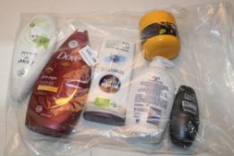 6X ASSORTED ITEMS (IMAGE DEPICTS STOCK)Condition ReportAppraisal Available on Request- All Items are