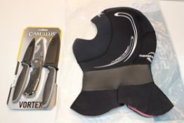 4X ASSORTED ITEMS TO INCLUDE SEAC WETSUIT HOOD & ASSORTED KNIVES Condition ReportAppraisal Available