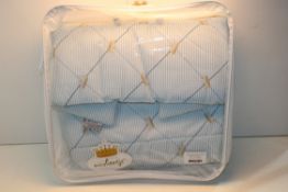 BAGGED NICOLIENTE PLAYPEN MAT BLUE 90 X 100 CM RRP £63.71Condition ReportAppraisal Available on