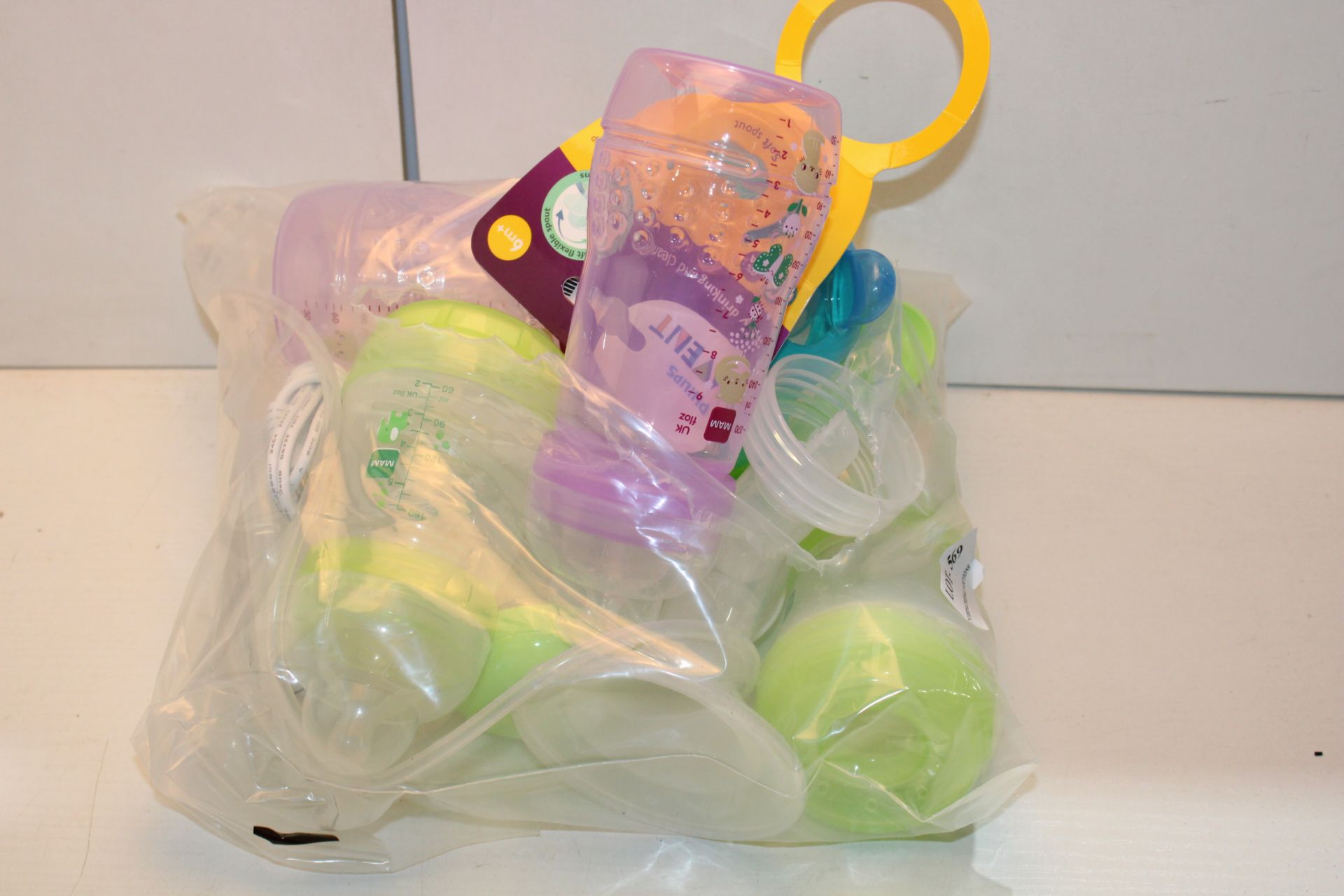 ASSORTED BABY FEEDING BOTTLES Condition ReportAppraisal Available on Request- All Items are