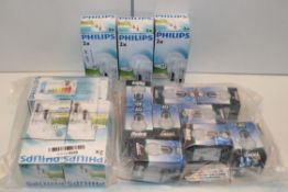 15X ASSORTED BOXED BULBS BY PHILIPS & LEUCICondition ReportAppraisal Available on Request- All Items