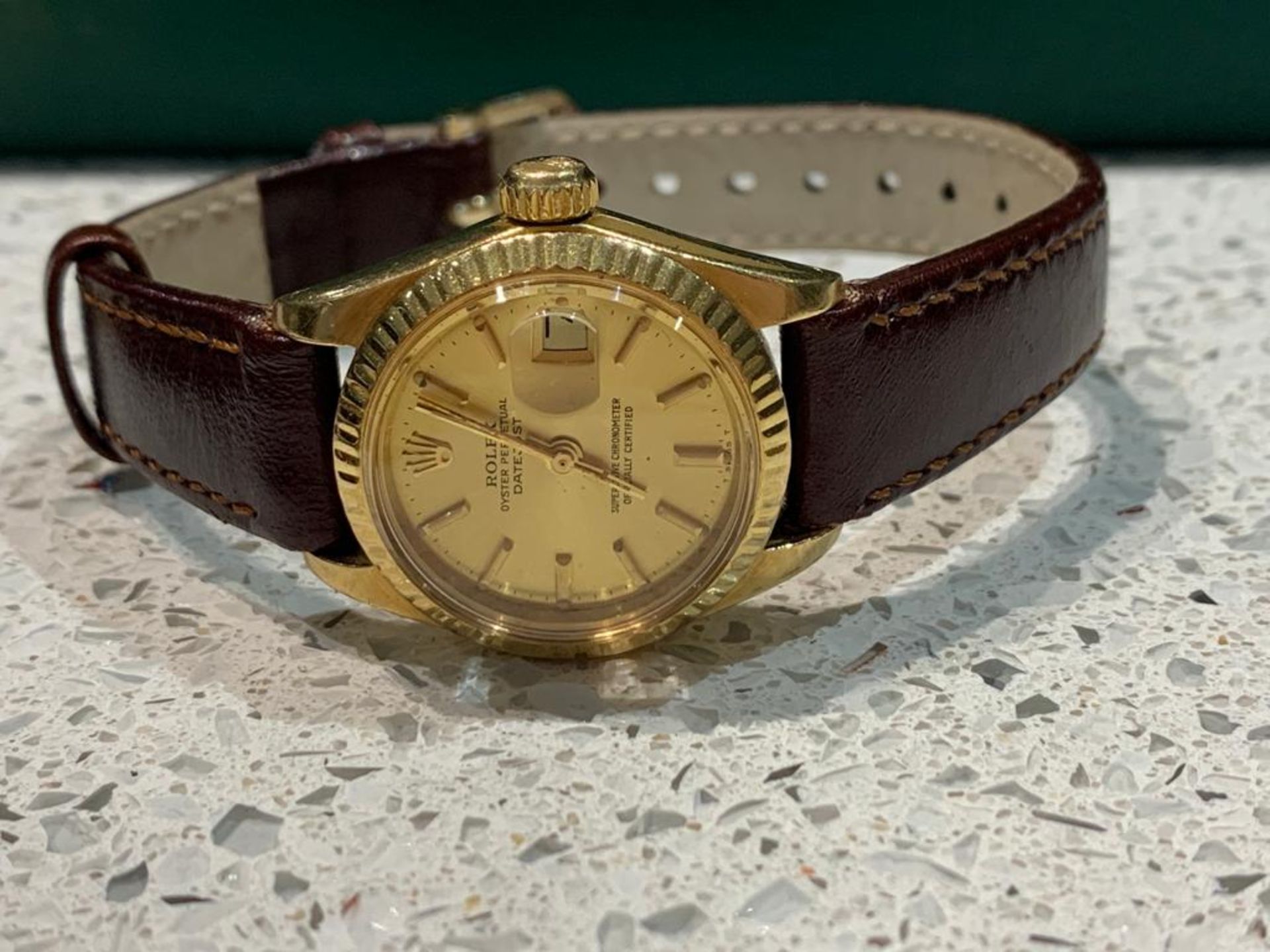 Ladies Rolex Oyster Perpetual Date Just- 26mm- 18ct Yellow Gold - Image 3 of 4