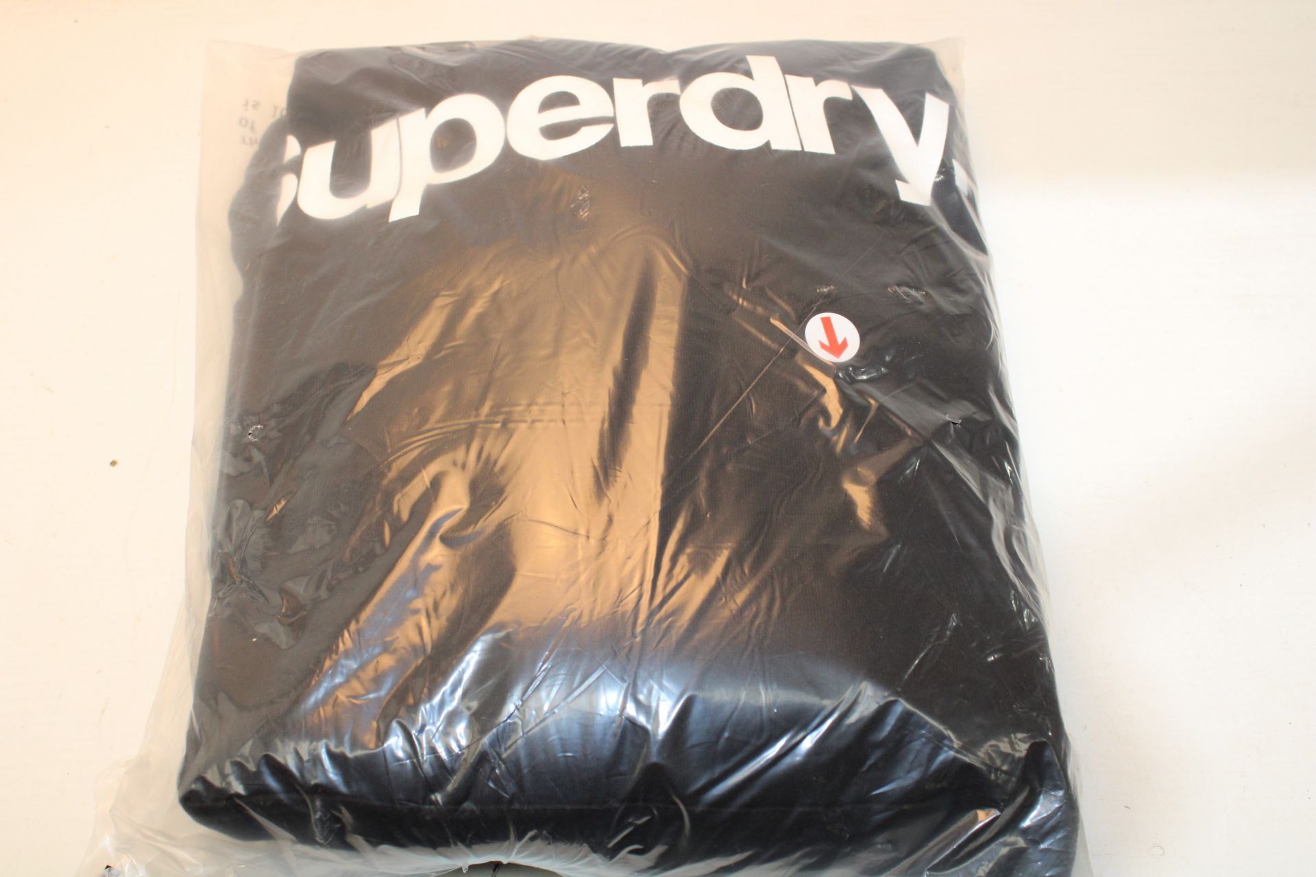 BAGGED SUPERDRY 4XL C HOOD RRP £29.99Condition ReportAppraisal Available on Request- All Items are