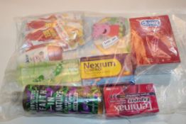 8X ASSORTED ITEMS (IMAGE DEPICTS STOCK)Condition ReportAppraisal Available on Request- All Items are