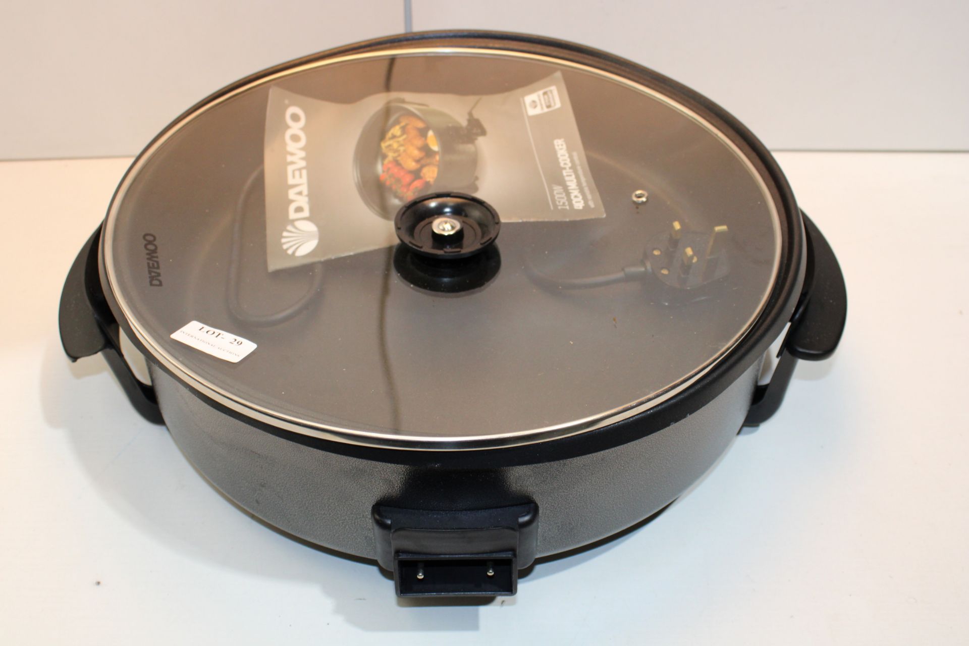 UNBOXED DAEWOO 1500W 40CM MULTI COOKER RRP £49.99Condition Report Appraisal Available on Request-