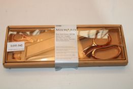 BOXED MILWARD ROSE GOLD SCISSOR GIFT SET RRP £29.00Condition Report Appraisal Available on