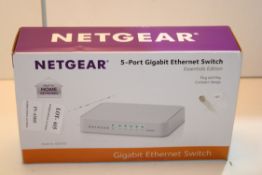 BOXED NETGEAR 5-PORT GIGABIT ETHERNET SWITCH ESSENTIALS EDITION Condition Report Appraisal Available