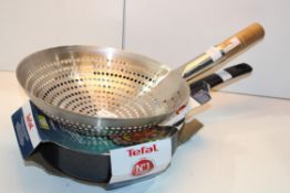 2X ASSORTED ITEMS BY TEFAL & OTHER Condition Report Appraisal Available on Request- All Items are