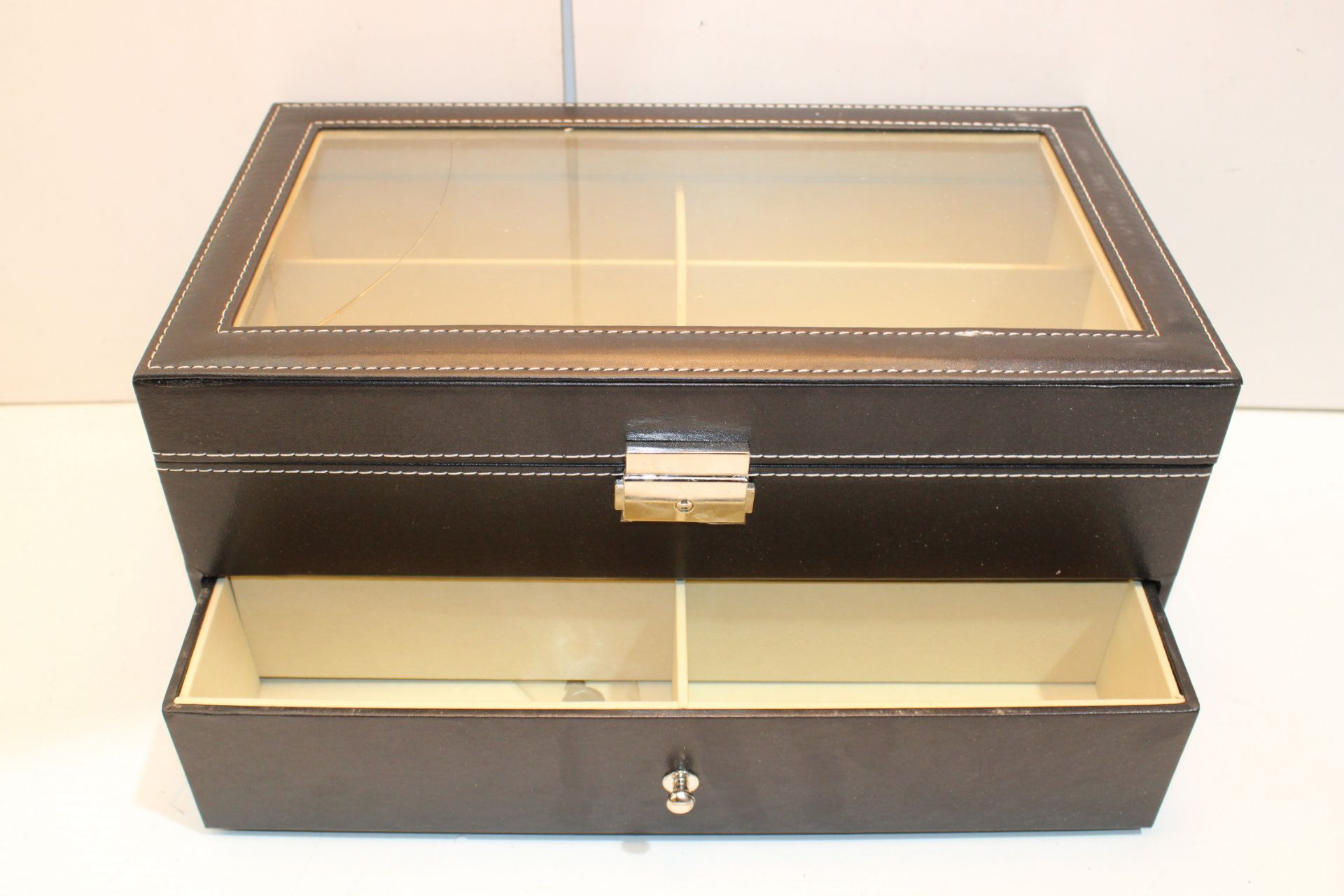 BOXED MEDIUM JEWELLERY/WATCH CASE Condition Report Appraisal Available on Request- All Items are