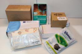 8X ASSORTED ITEMS (IMAGE DEPICTS STOCK)Condition Report Appraisal Available on Request- All Items