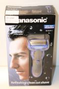 BOXED PANASONIC 3-BLADE WET/DRY WASHABLE SHAVER MODEL: ES-SL41-A RRP £24.99Condition Report