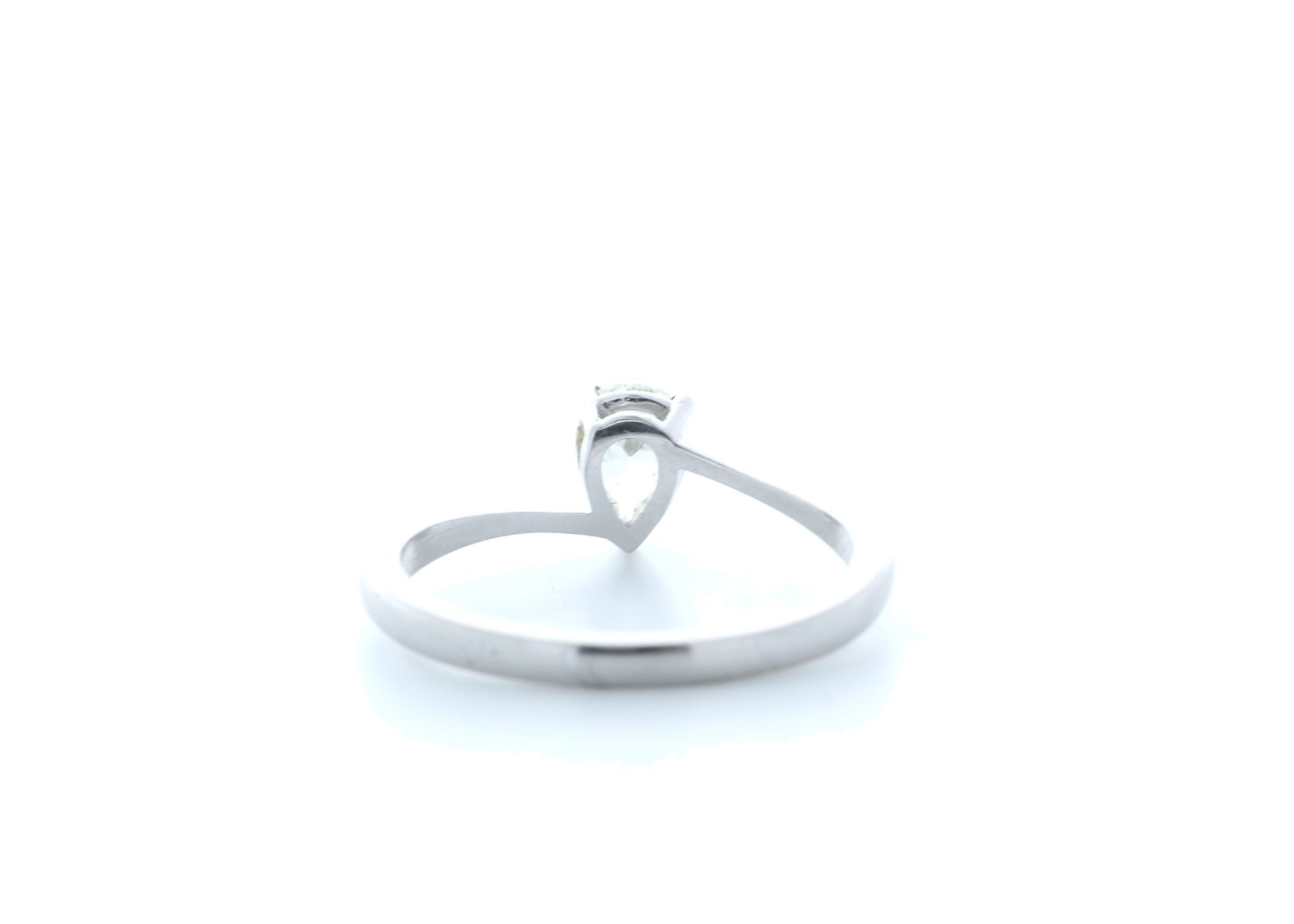 18ct White Gold Single Stone Prong Set Diamond Ring 0.38 Carats - Valued by IDI £3,000.00 - 18ct - Image 3 of 5