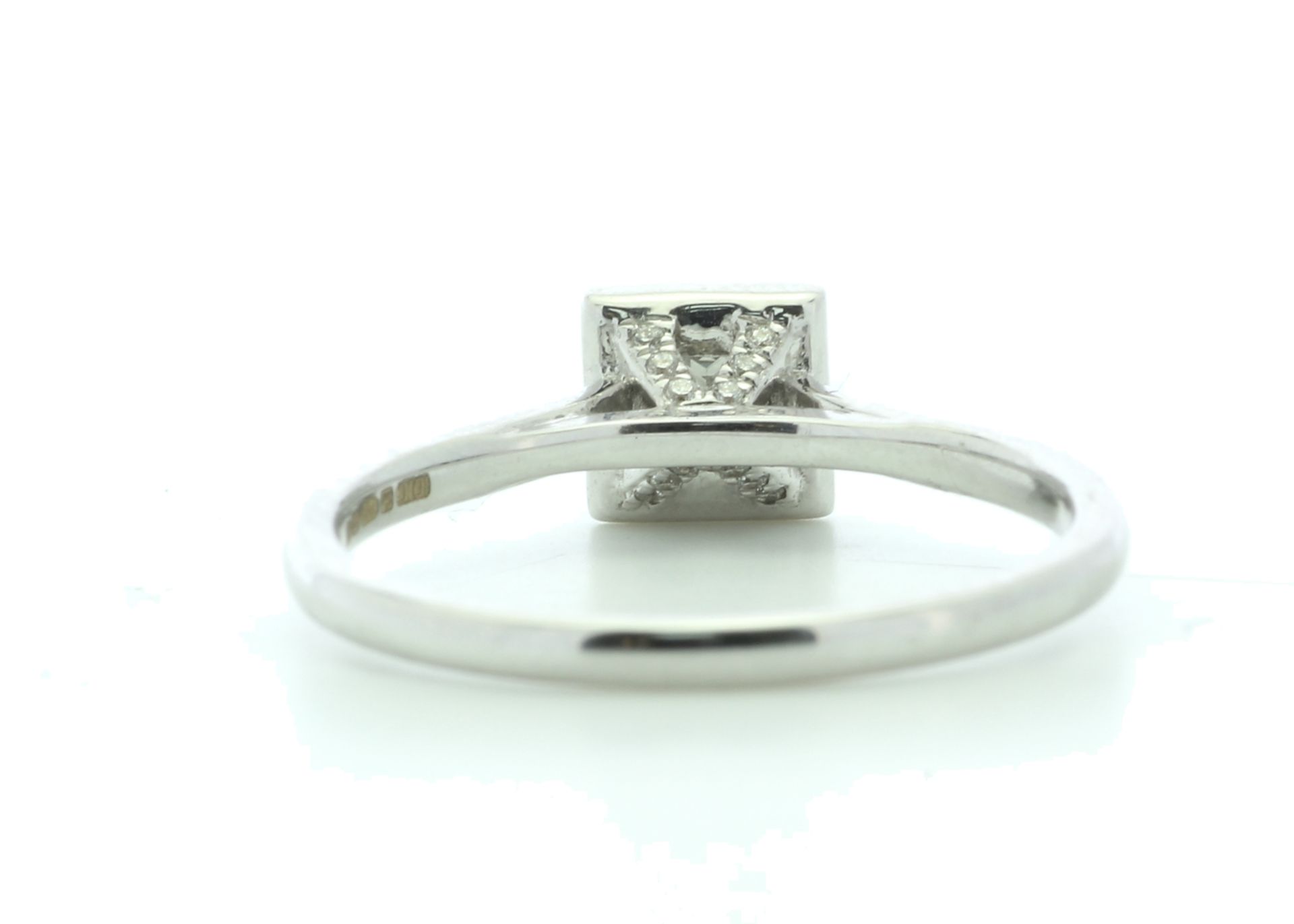 18ct White Gold Halo Set Diamond Ring 0.38 Carats - Valued by IDI £3,950.00 - 18ct White Gold Halo - Image 3 of 5