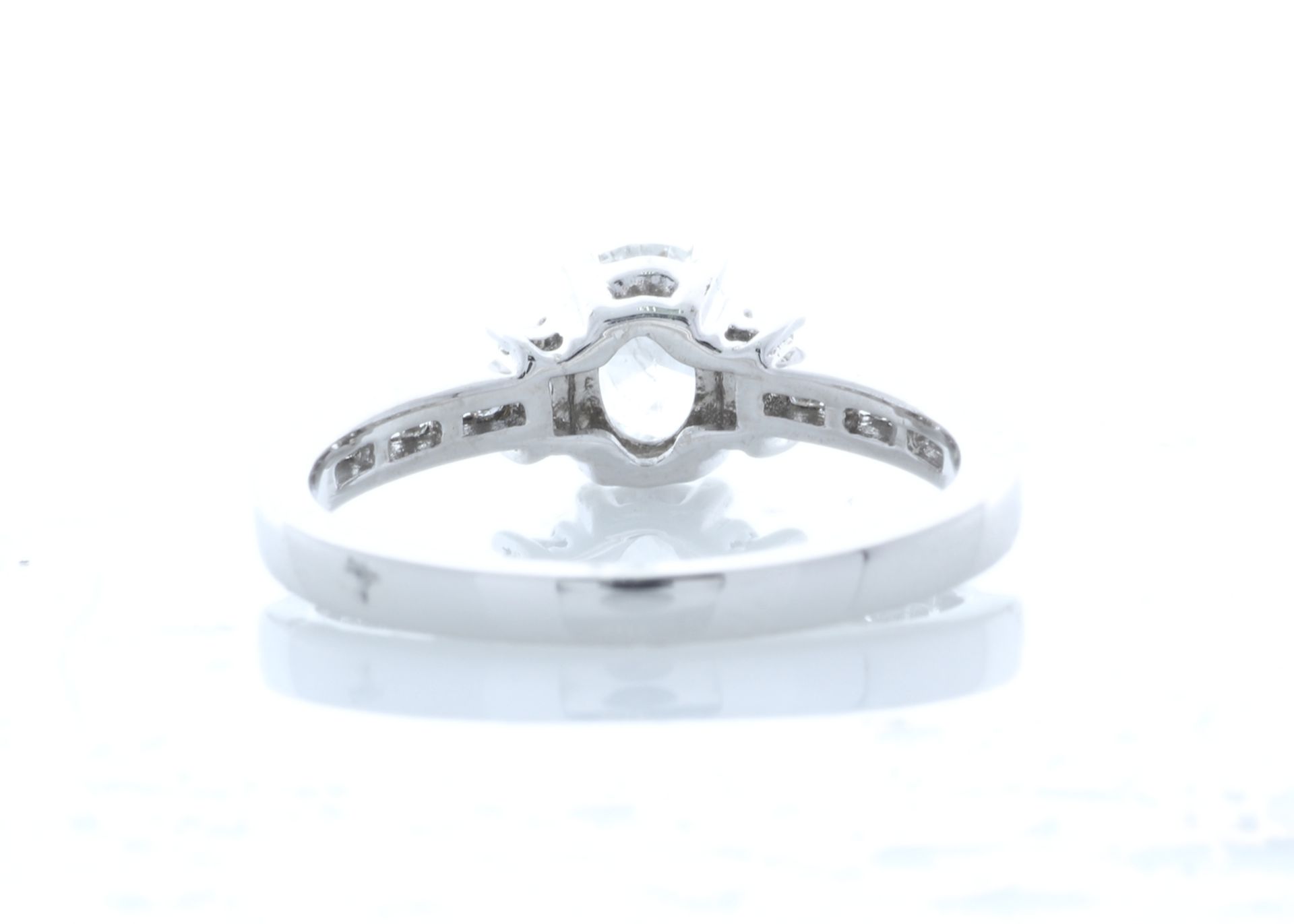 18ct White Gold Single Stone Prong Set With Stone Set Shoulders Diamond Ring (0.50) 0.74 Carats - - Image 3 of 5