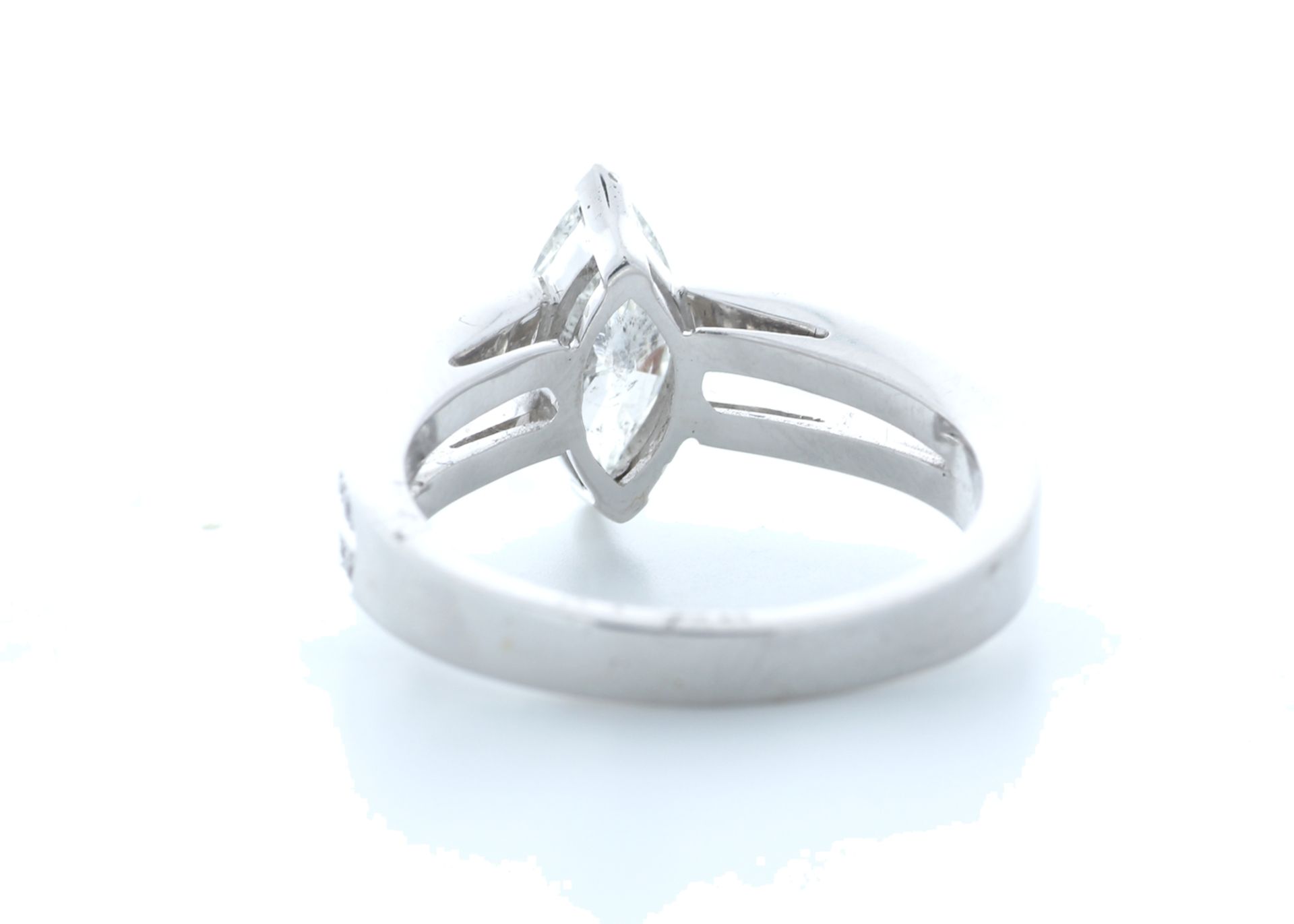 18ct White Gold Marquise Cut Diamond Ring 1.41 (1.11) Carats - Valued by IDI £13,950.00 - 18ct White - Image 3 of 5