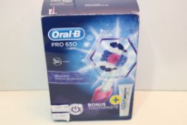 BOXED ORAL B PRO 650 POWERED BY BRAUN 3D WHITE TOOTHBRUSH RRP £29.00Condition ReportAppraisal