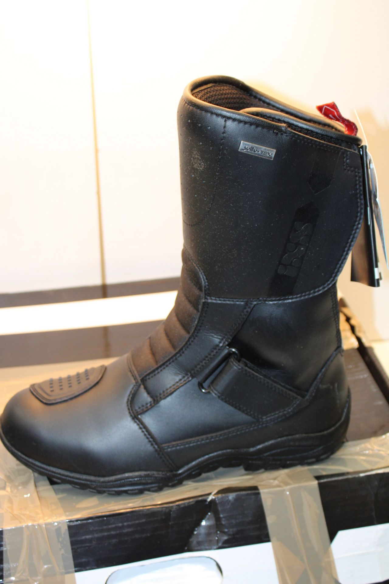 BOXED TOUR STIEFEL CLASSIC - ST EURO 42 MOTOR CYCLE BOOTS Condition ReportAppraisal Available on
