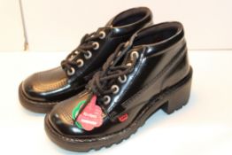 UNBOXED KICKERS BLACK LEATHER BOOTS EURO 39 RRP £49.99Condition ReportAppraisal Available on