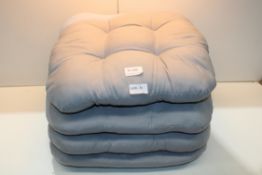 4X UNBOXED OUTDOOR SEAT CUSHIONSCondition ReportAppraisal Available on Request- All Items are
