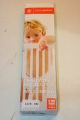 BOXED PRINCE LIONHEART CRIB/ COT RAIL PROTECTOR PROTECTS TENDER GUMSCondition ReportAppraisal