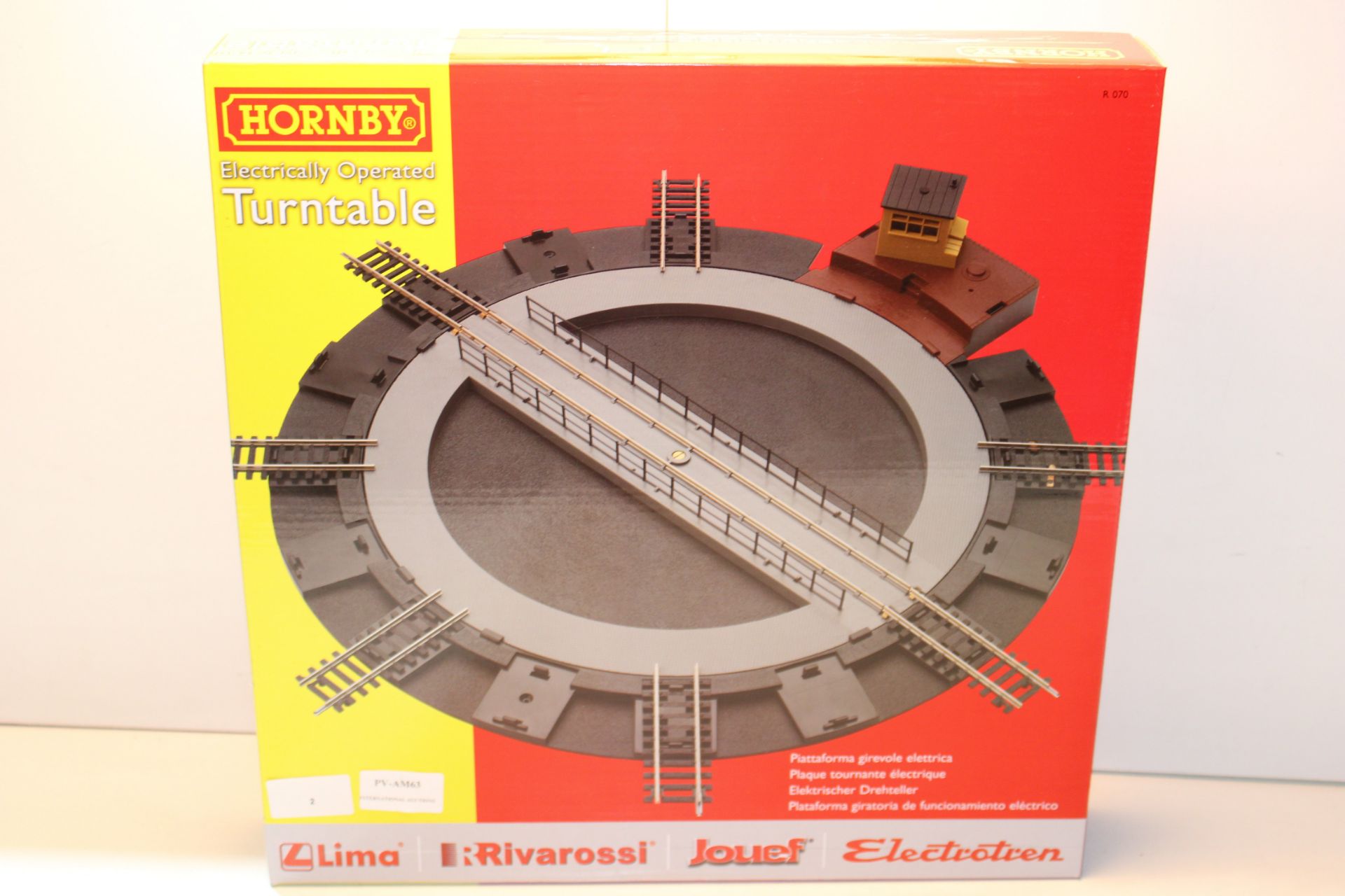 BOXED HORNBY ELECTRICALLY OPERATED TURNTABLE RRP £63.02Condition ReportAppraisal Available on