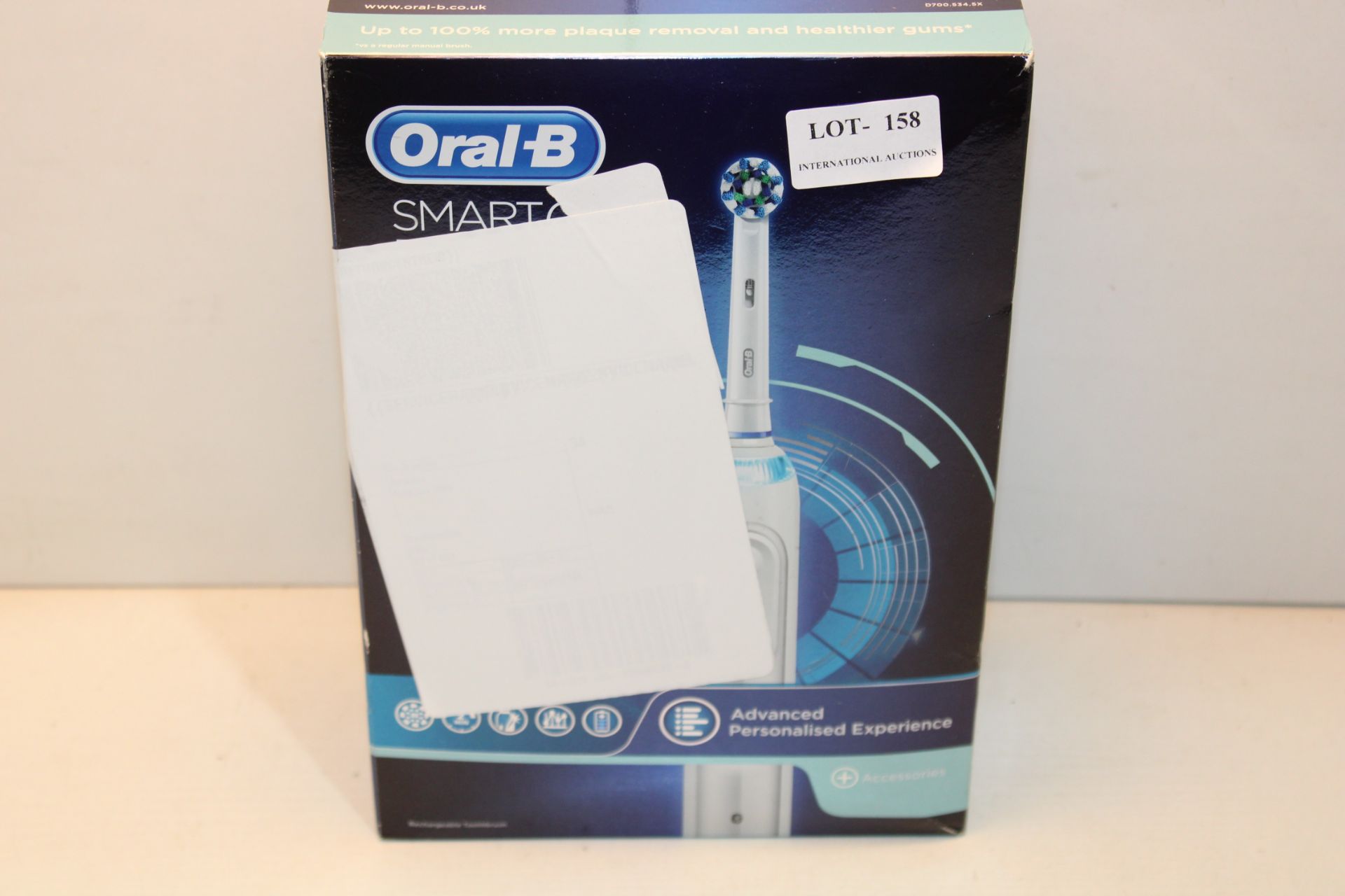 BOXED ORAL B SMART 6 6000N POWERED BY BRAUN TOOTHBRUSH RRP £104.92Condition ReportAppraisal