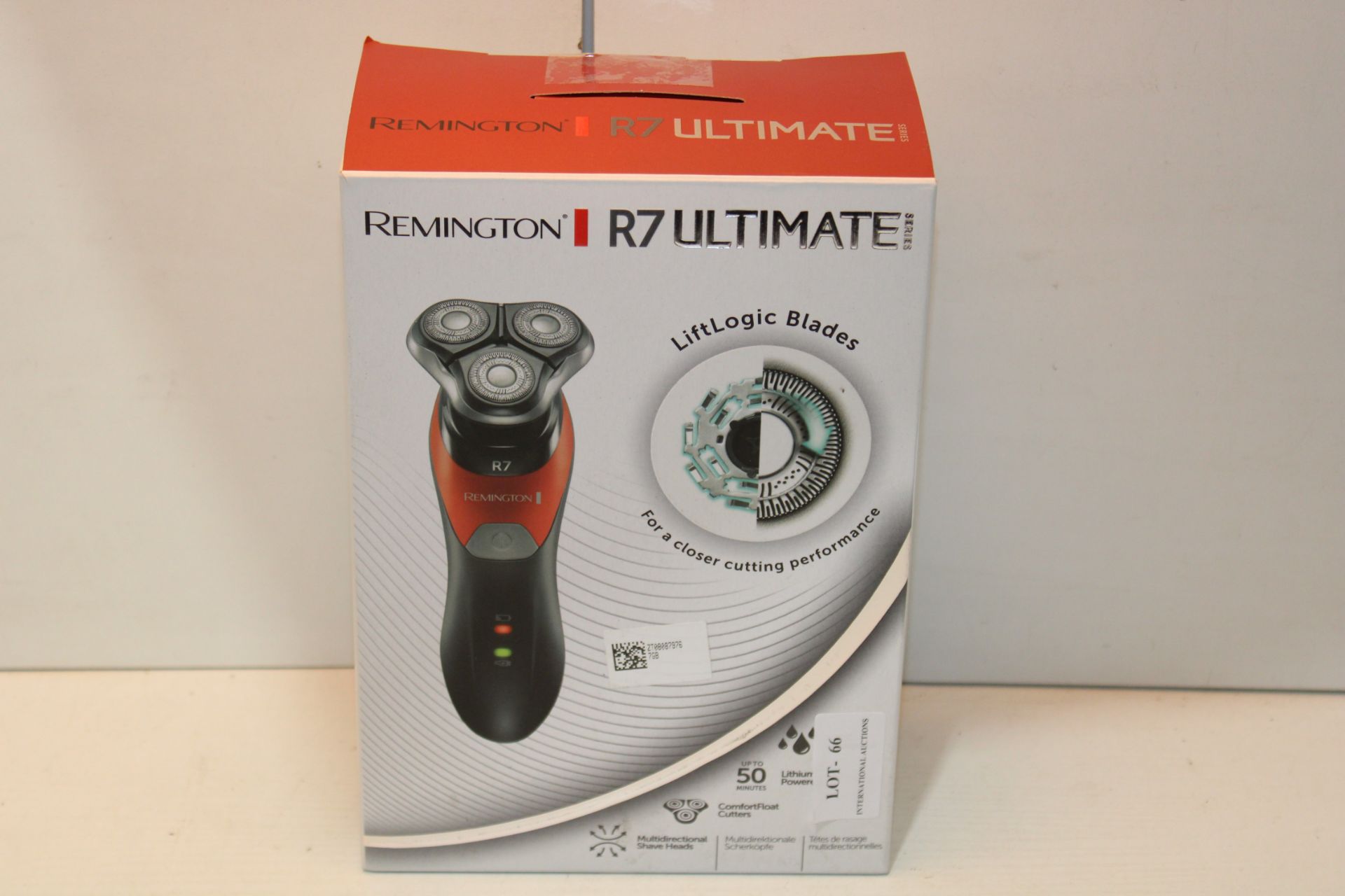 BOXED REMINGTON R7 ULTIMATE SERIES WET & DRY SHAVER RRP £49.99Condition ReportAppraisal Available on