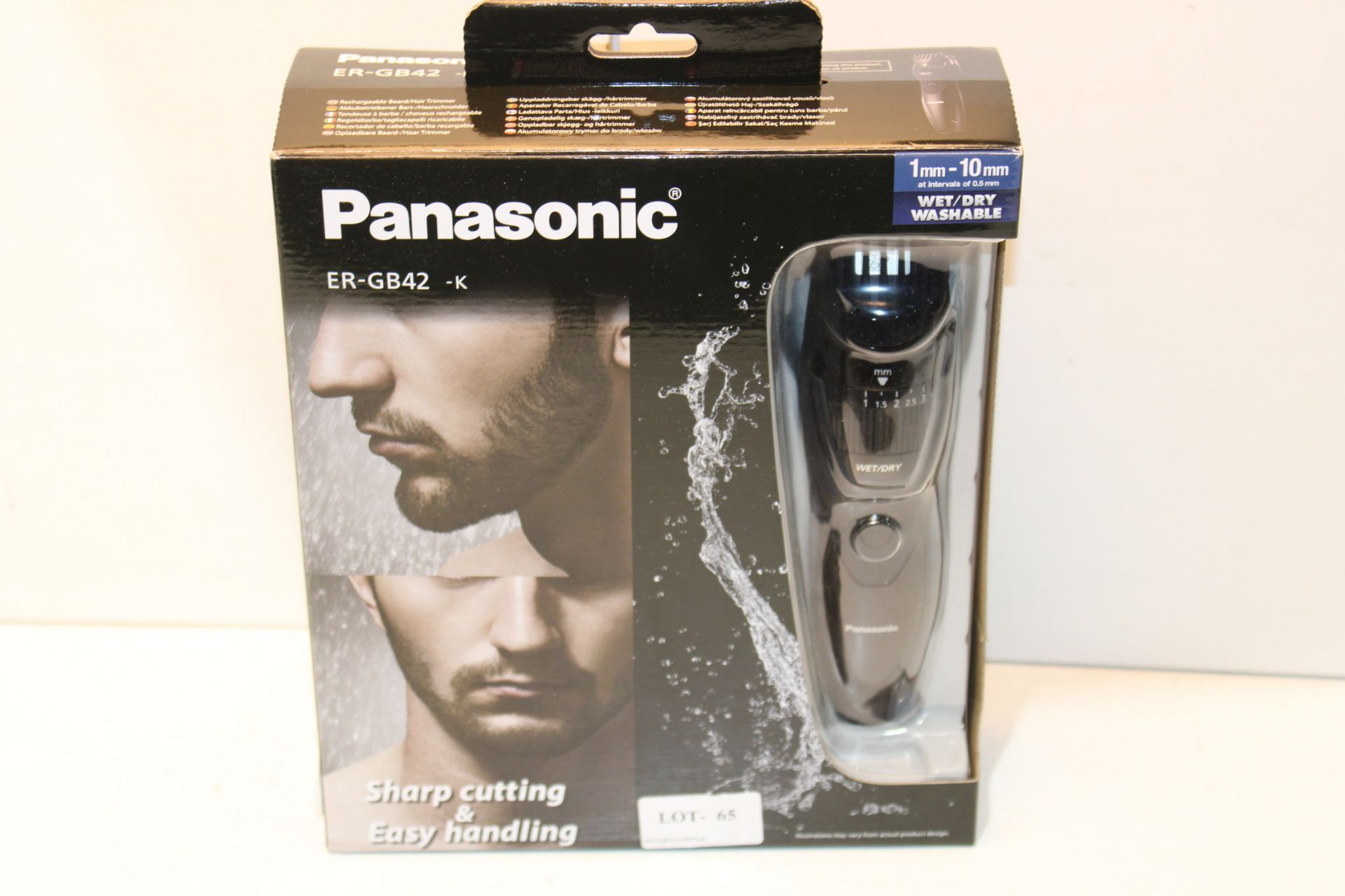 BOXED PANASONIC WET/DRY WASHABLE SHAVER MODEL: ER-GB42-K RRP £42.99Condition ReportAppraisal