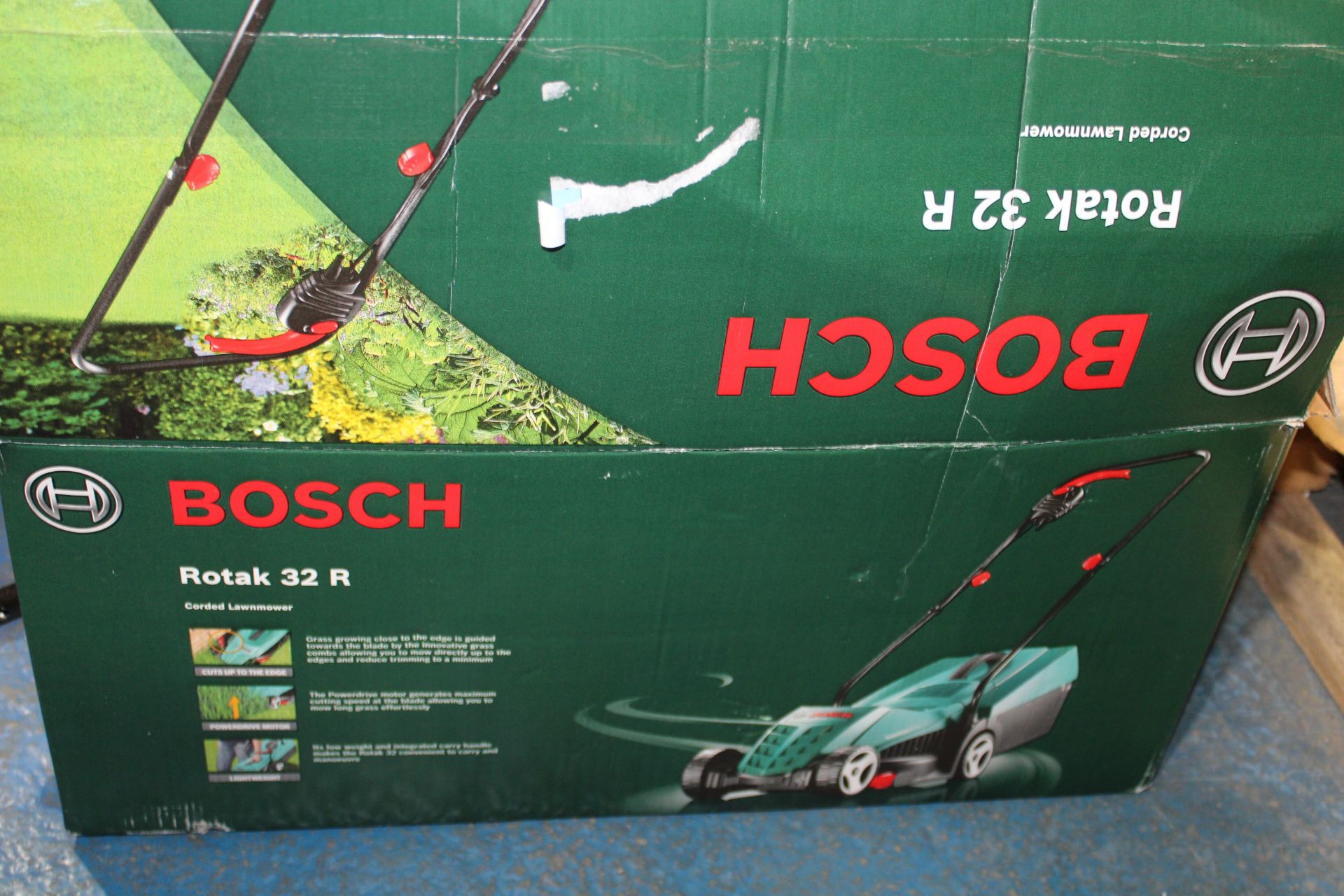 BOXED BOSCH ROTAK 32 R LAWN MOWER RRP £88.99Condition ReportAppraisal Available on Request- All