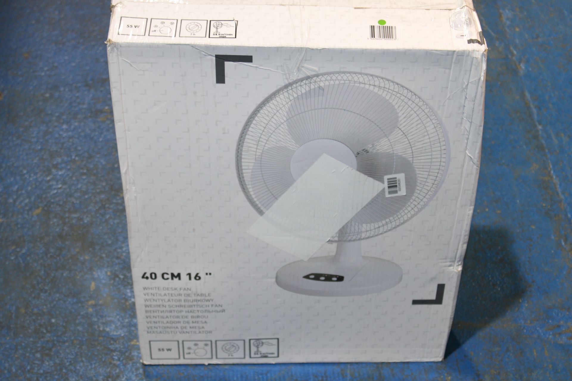 BOXED B&Q 40CM 16" WHITE DESK FAN RRP £29.99Condition ReportAppraisal Available on Request- All