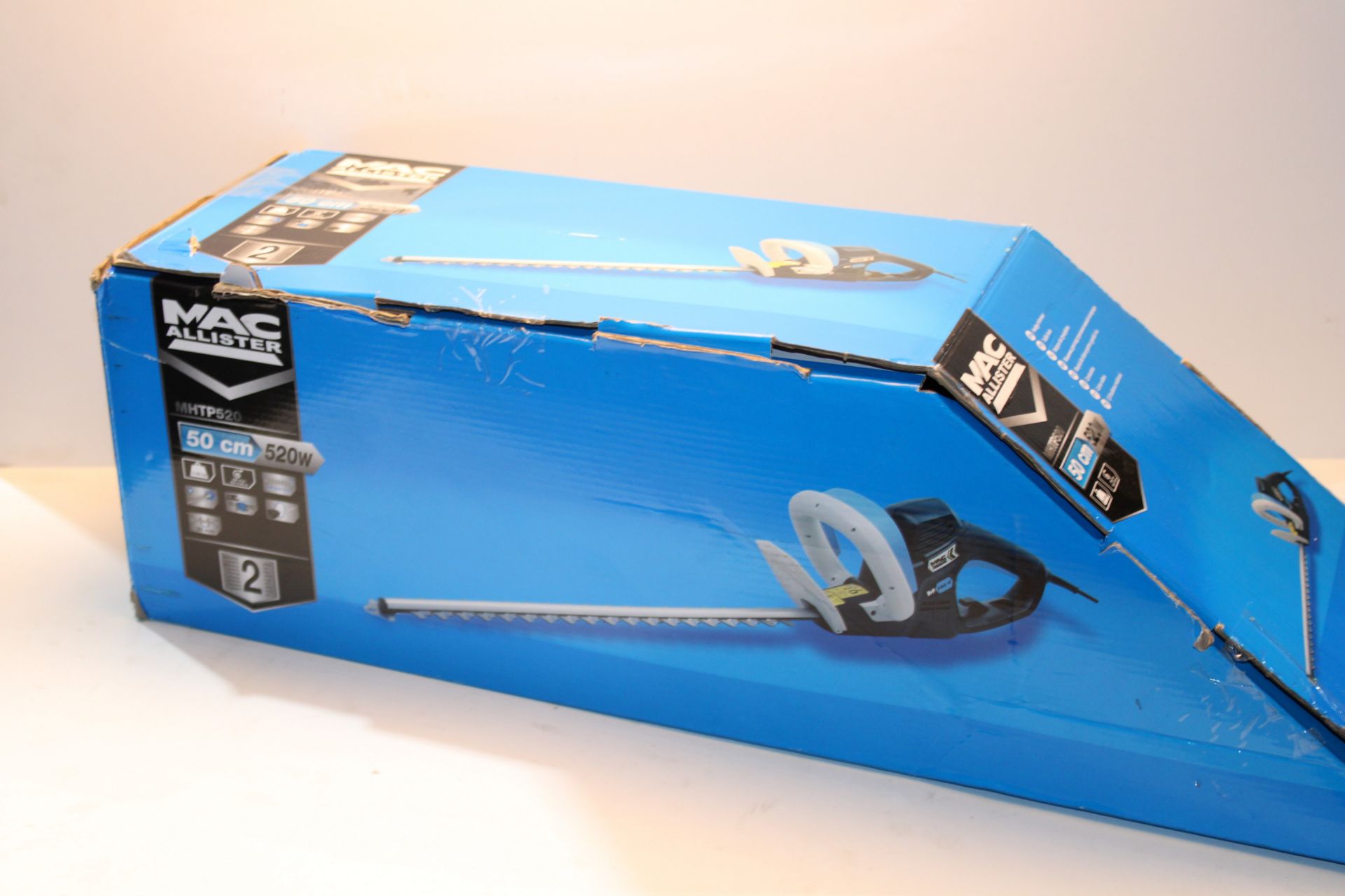 BOXED MAC ALLISTER 520W HEDGE TRIMMER MODEL: MHTP520 RRP £39.00Condition ReportAppraisal Available