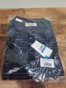 BRAND NEW NAVY PENGUIN POLO SHIRT SIZE 1XL (AK685)Condition ReportBRAND NEW