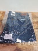 BRAND NEW LEE JEANS SIZE 40" (TX800)Condition ReportBRAND NEW