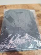 BRAND NEW CAPSULE MEN GREY SHIRT SIZE 1XL (AU675)Condition ReportBRAND NEW