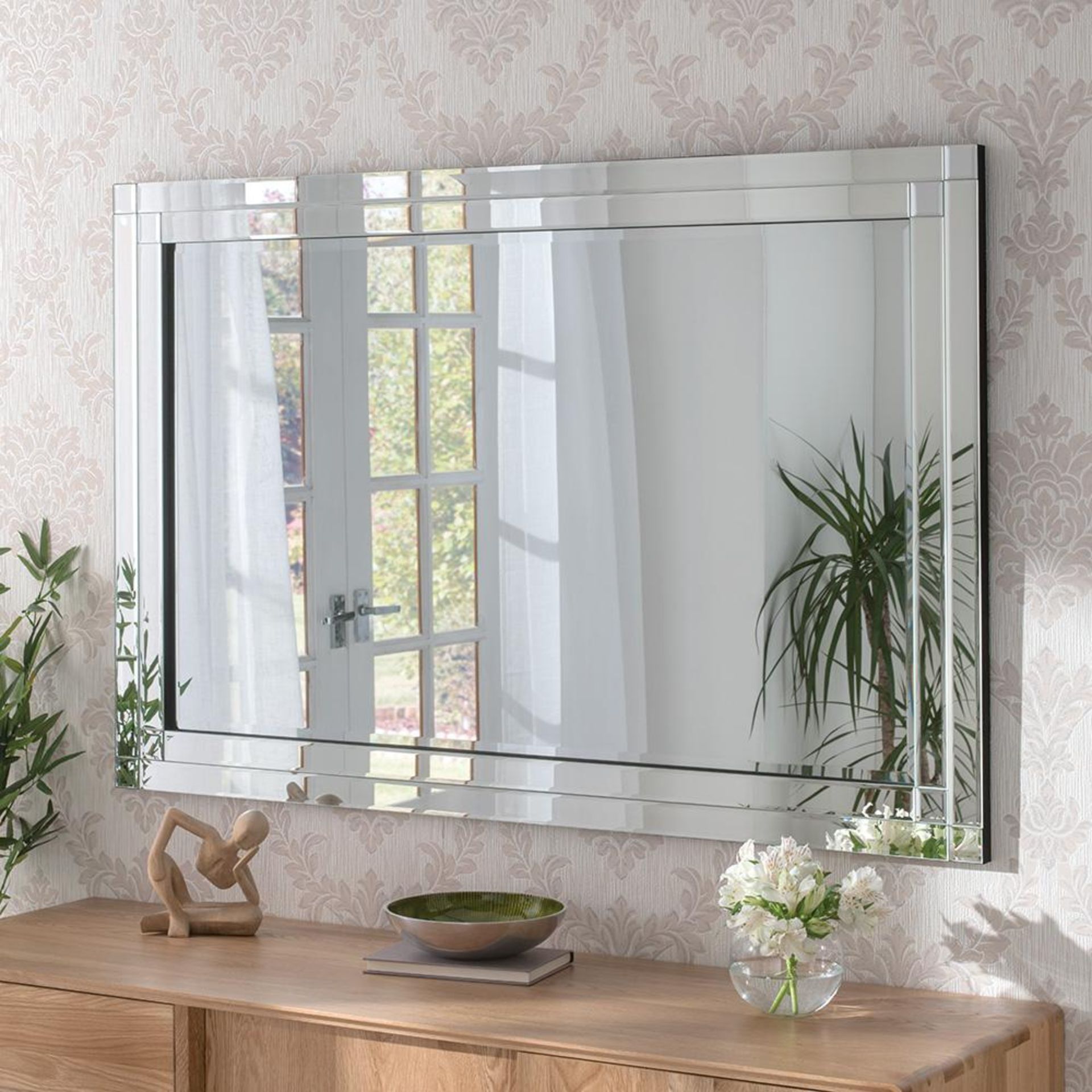 BOXED YEARN BG05 60 X 90 X 1.5CM GLASS MIRROR RRP £108.00 (AS SEEN IN WAYFAIR)Condition