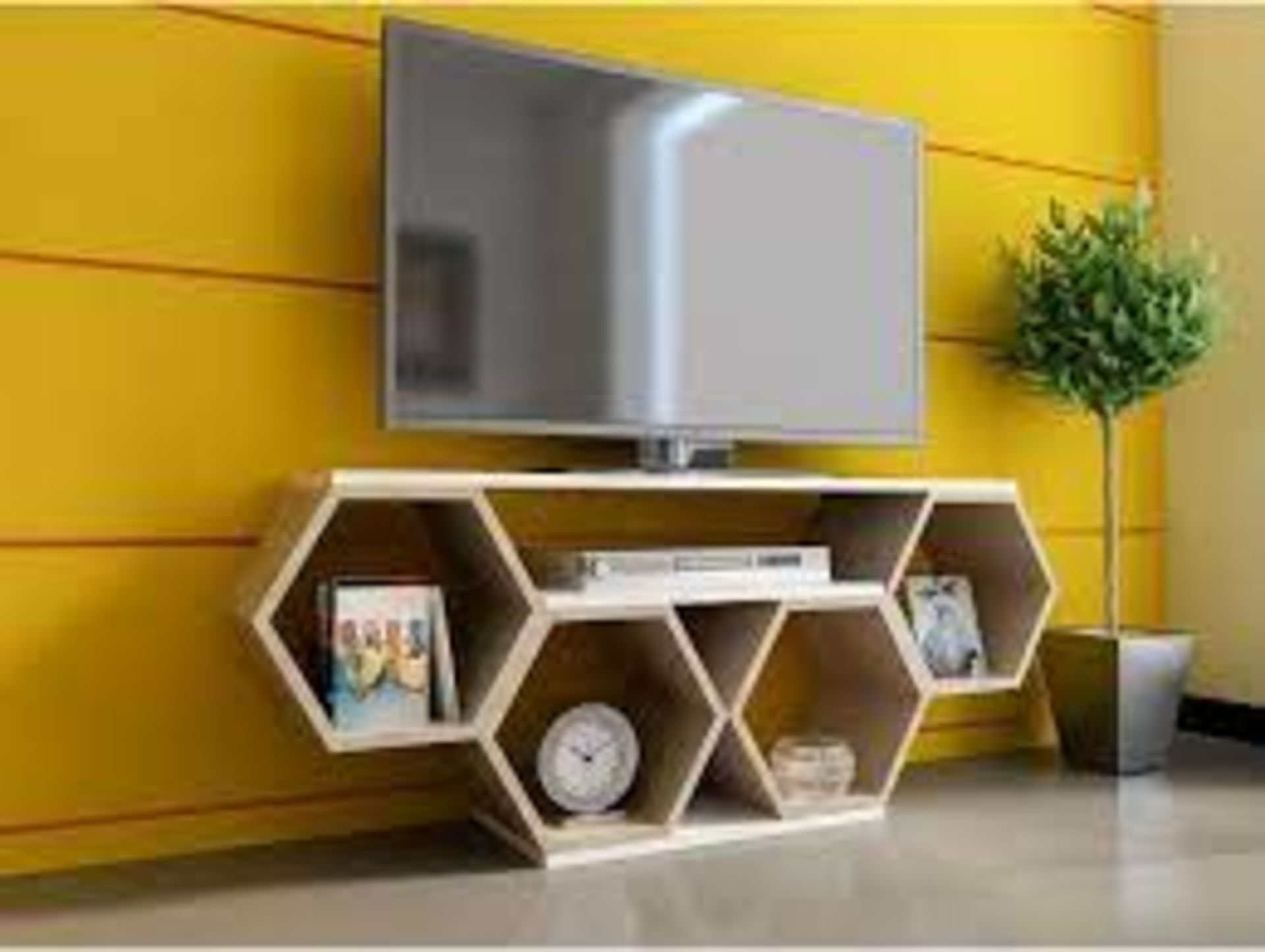 BOXED DECOROTIKA 54" TV STAND - HONEYCOMB DESIGN RRP £134.99 (AS SEEN IN WAYFAIR)Condition