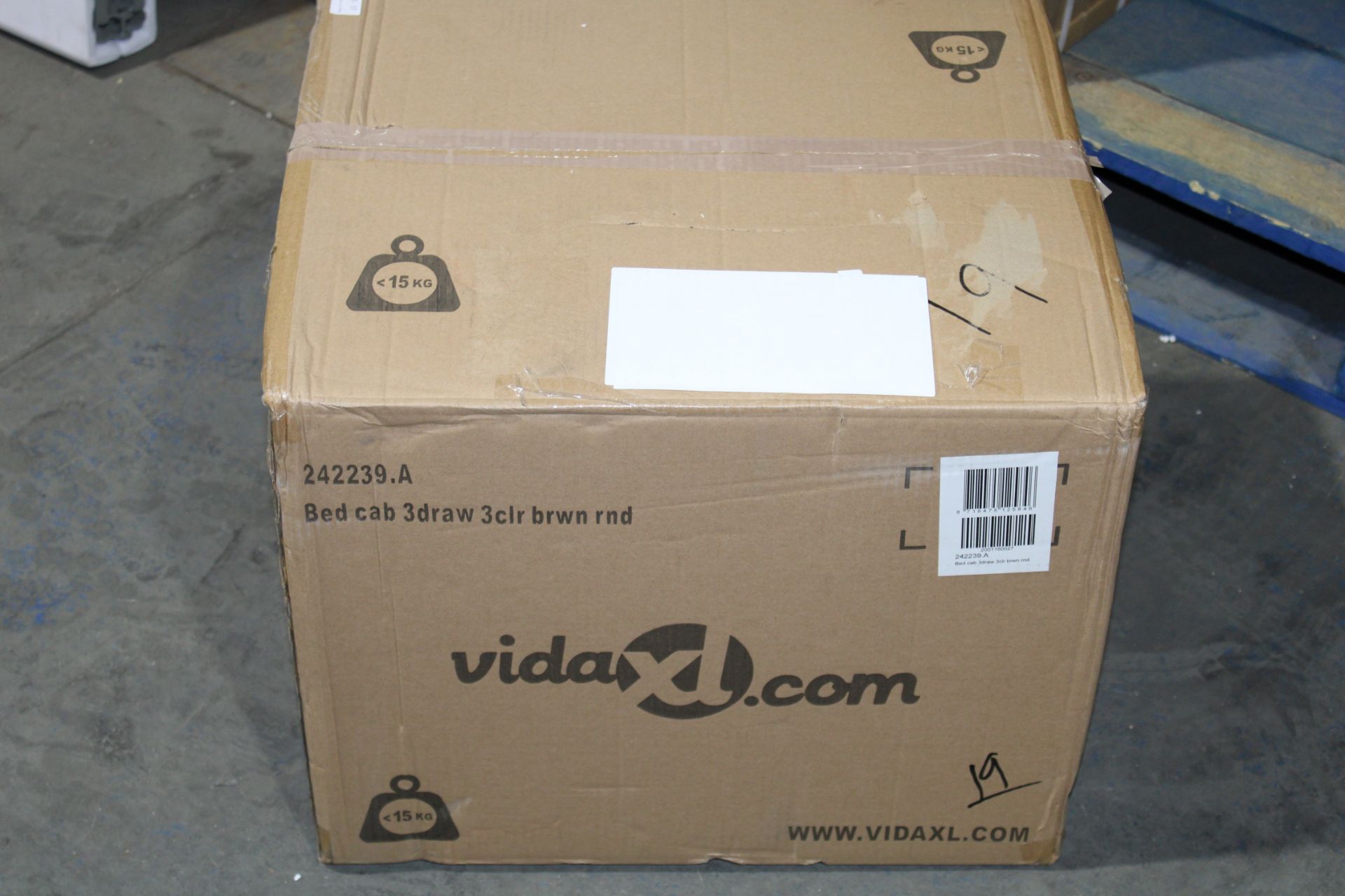 BOXED VIDA XL BEDSIDE CABINET 3 DRAWER BROWN RND RRP £59.99 (AS SEEN IN WAYFAIR)Condition - Image 2 of 2